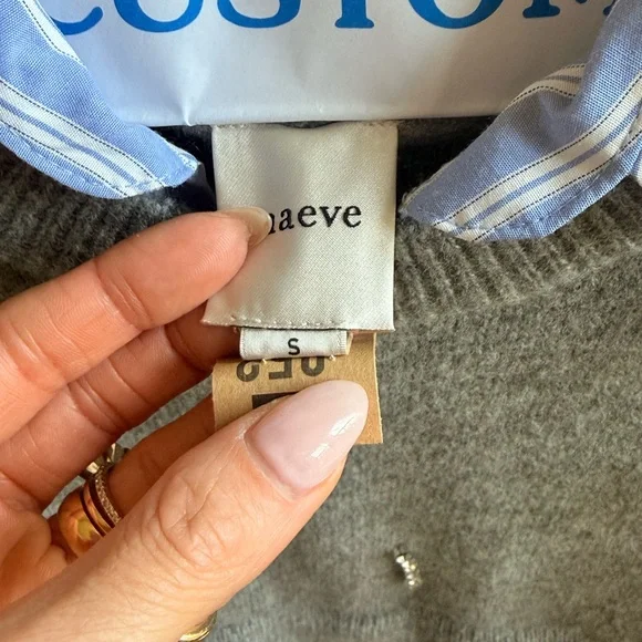 Maeve Gray Cropped Knit Vest with Bead Detail - Picture 5 of 5